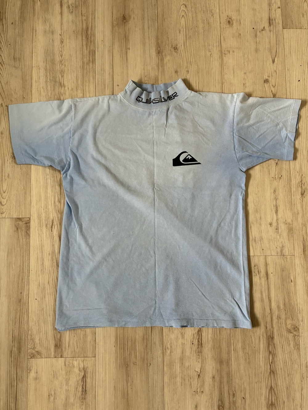 Vintage 90s Quiksilver Mock-Neck Collar T-Shirt